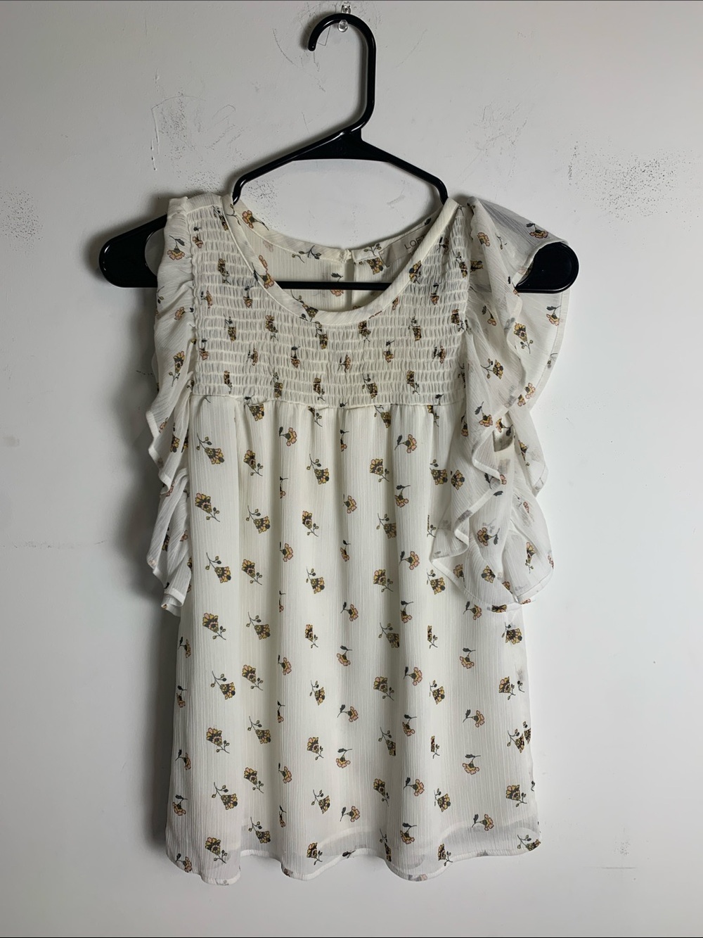 LOFT Cream Floral Smocked Ruffle Sleeve Top